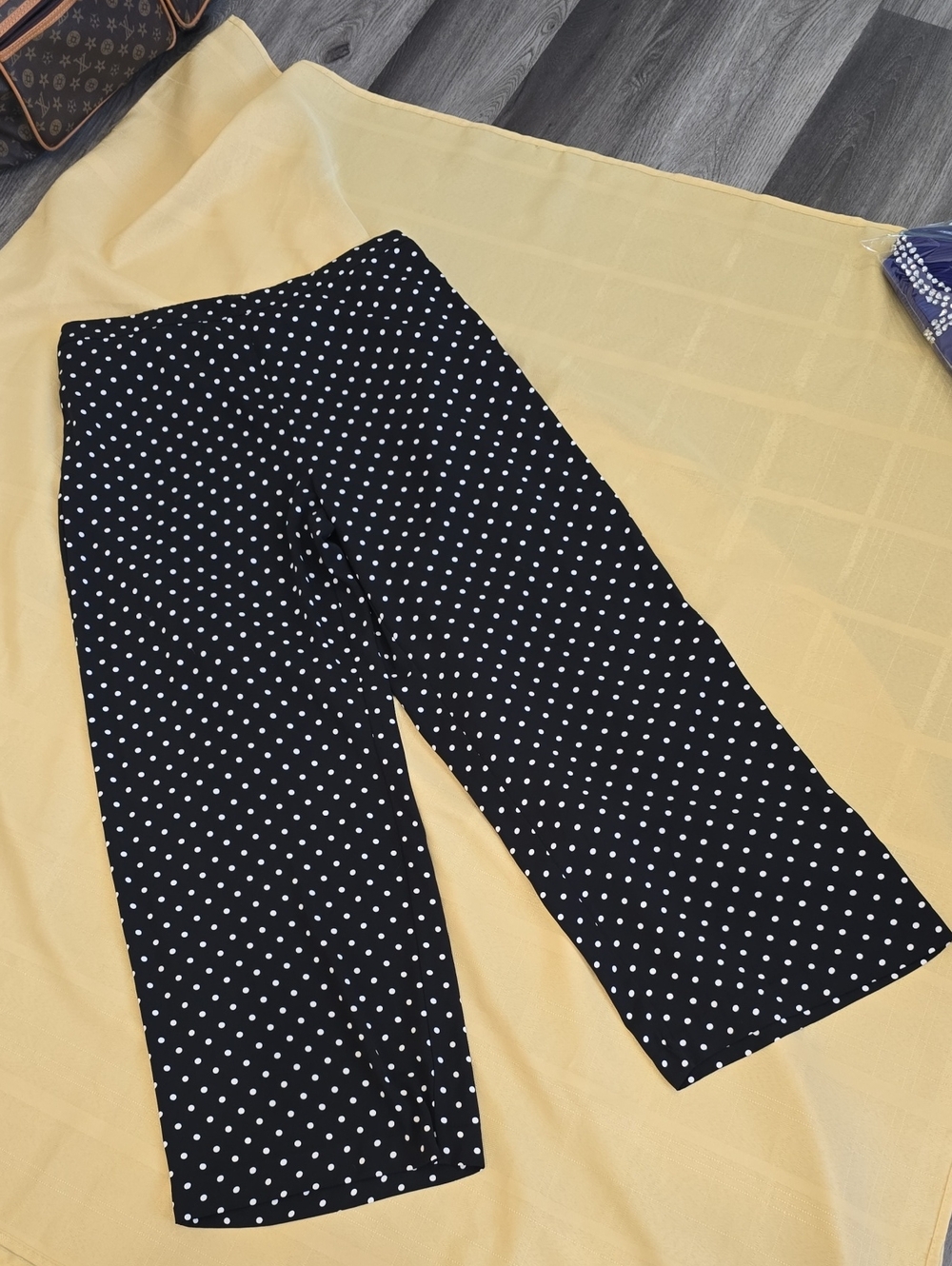 Adrienne Vittadini Black Wide-Leg Polka Dot Pants